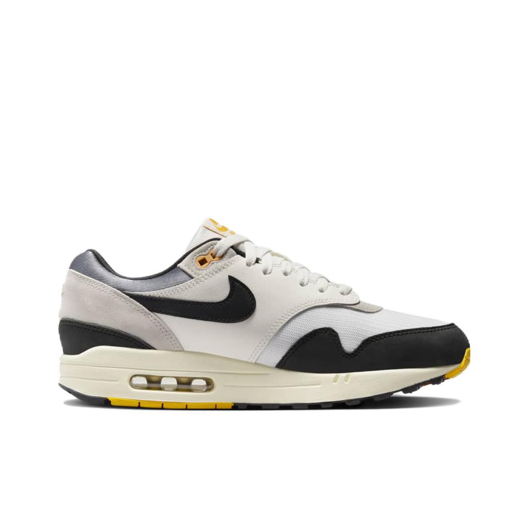 Nike Air Max 1 - вид с внутренней стороны