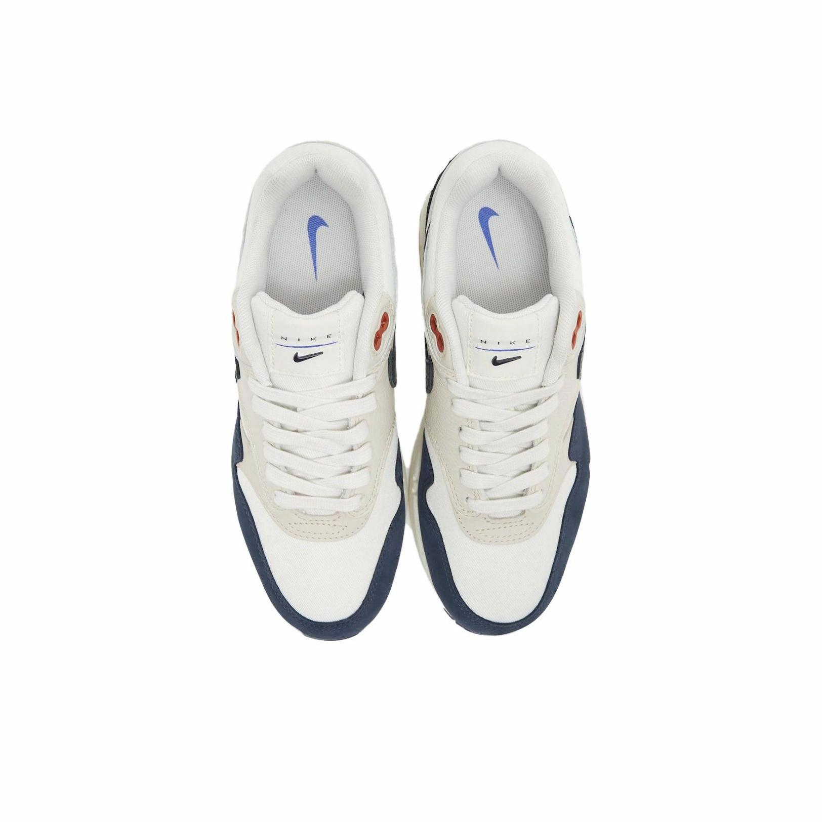 Nike Air Max 1 LX Obsidian - вид спереди