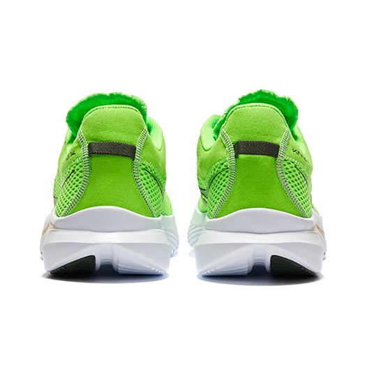 Saucony Kinvara 14 'Slime Gold' - вид сзади