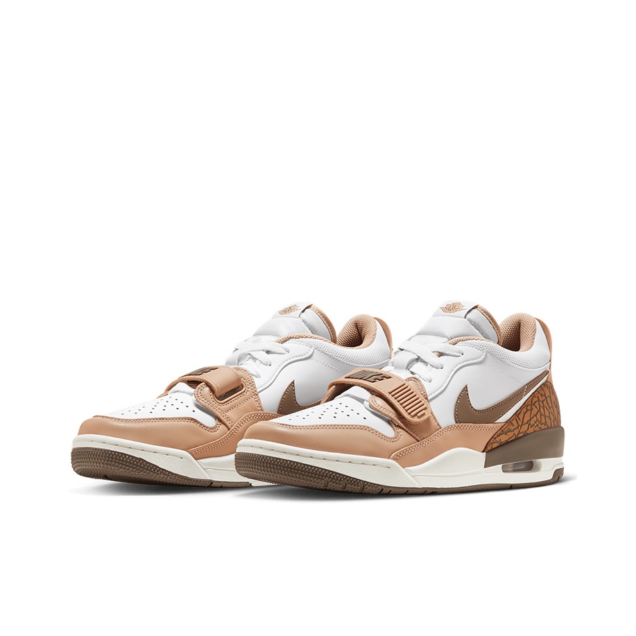Jordan Legacy 312 Low Palomino - вид спереди
