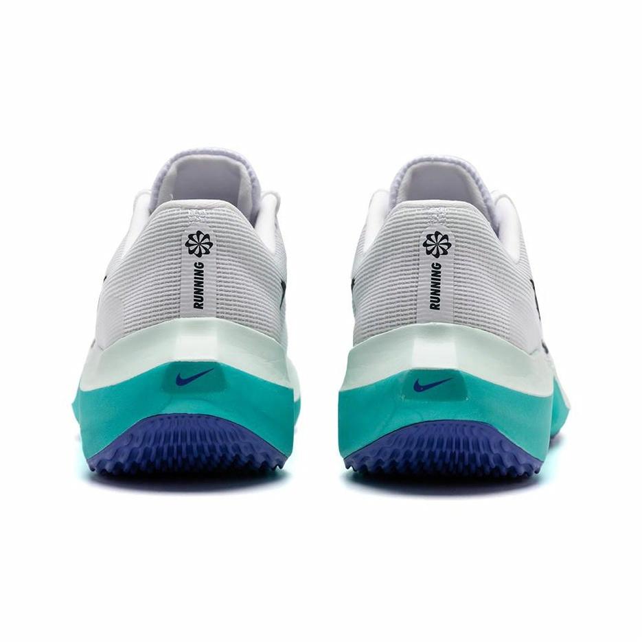Nike Zoom Fly 5 'White Clear Jade' - вид сзади