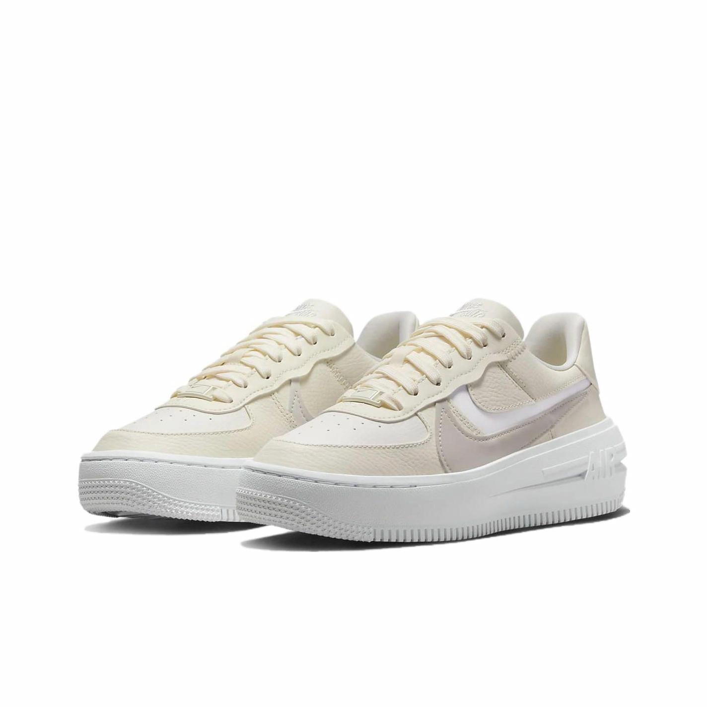 Nike Air Force 1 Plt.Af.Orm - вид спереди