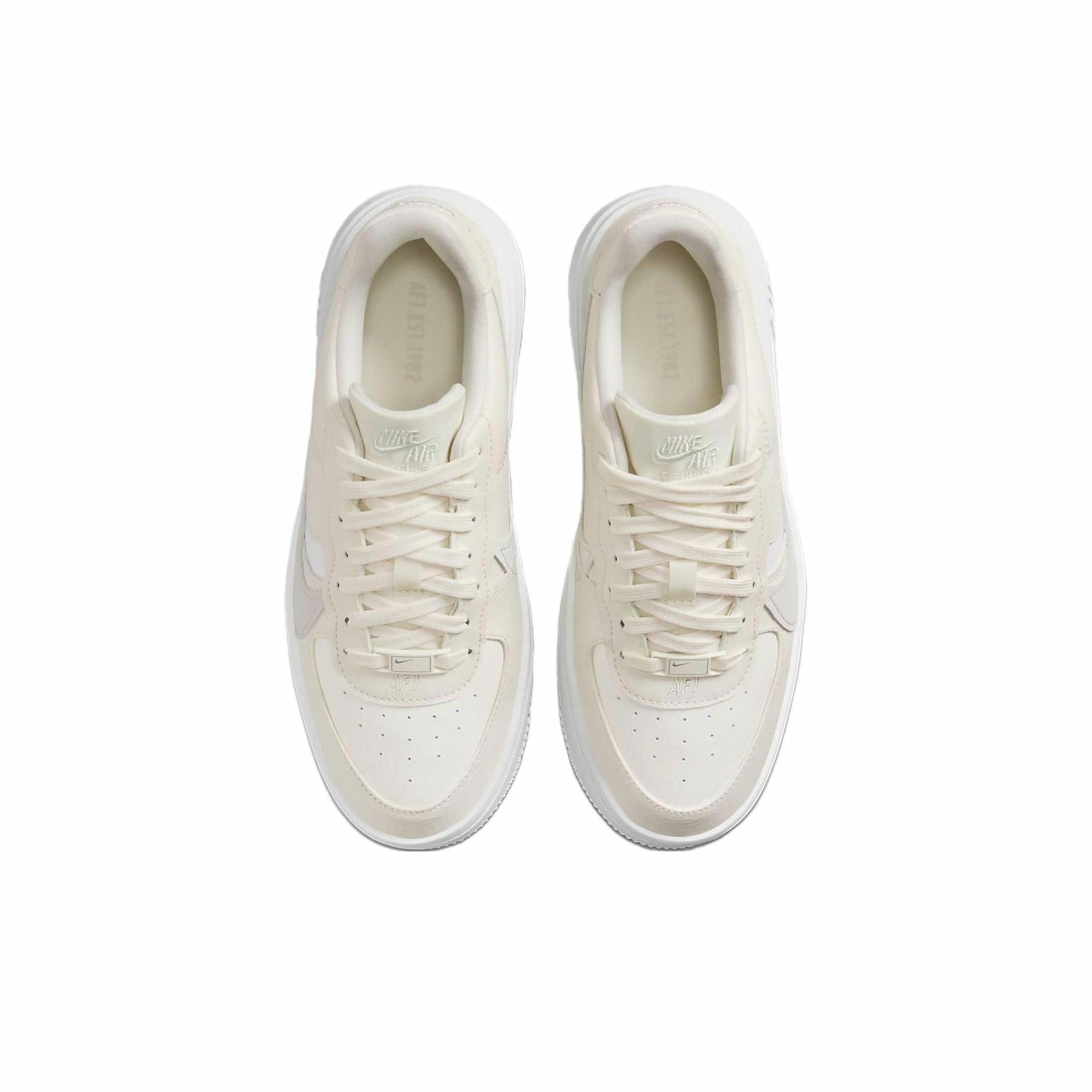 Nike Air Force 1 Plt.Af.Orm - вид сзади