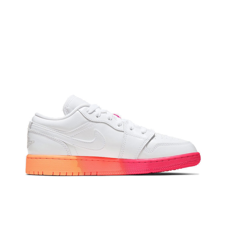 Jordan Air Jordan 1 low Hot Punch - вид с внутренней стороны