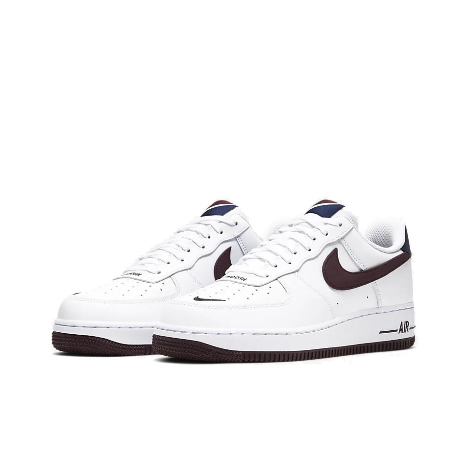 Nike Air Force 1 07 LV8 4 "Swoosh Pack" - вид спереди
