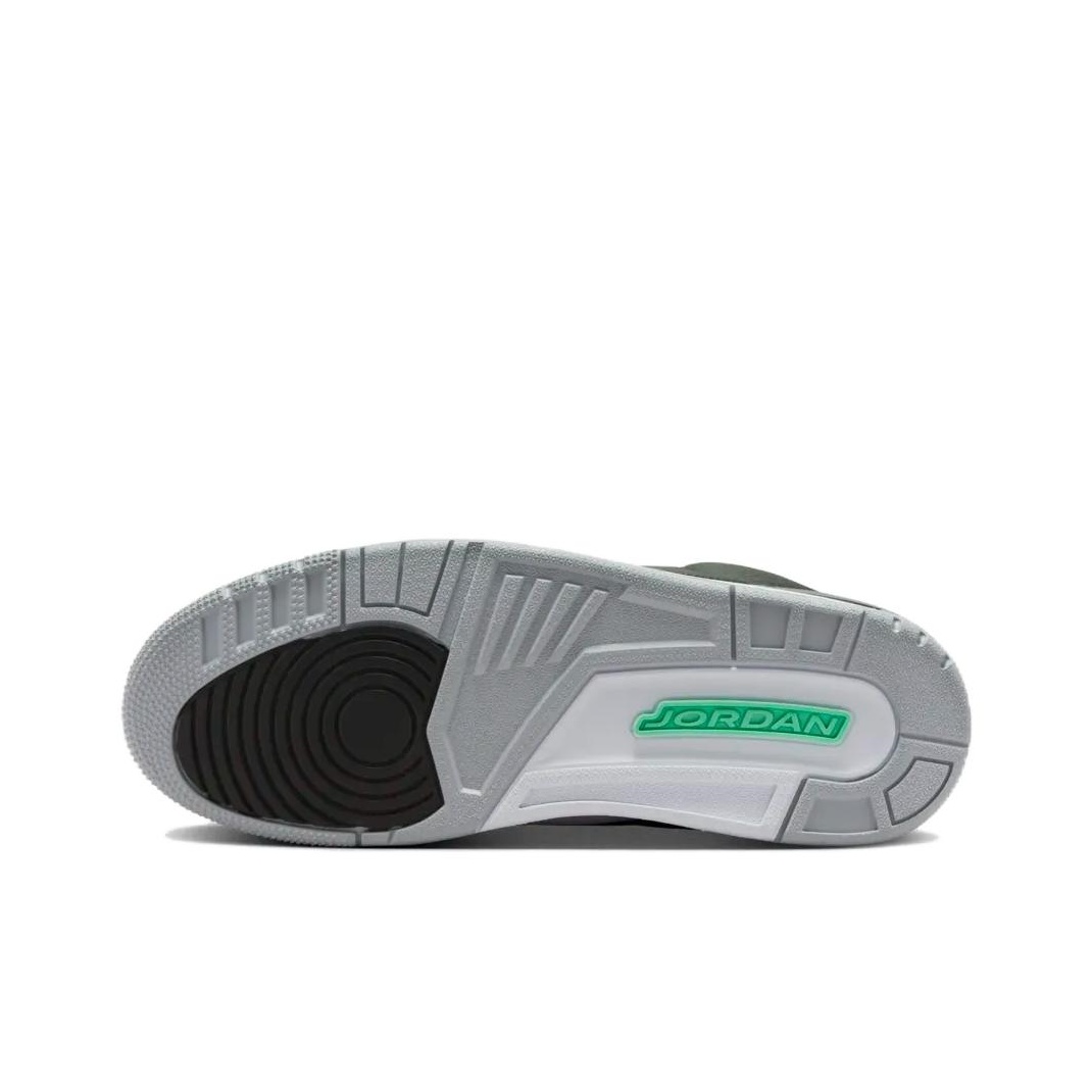 Jordan Air Jordan 3 Retro "Green Glow" - вид 6