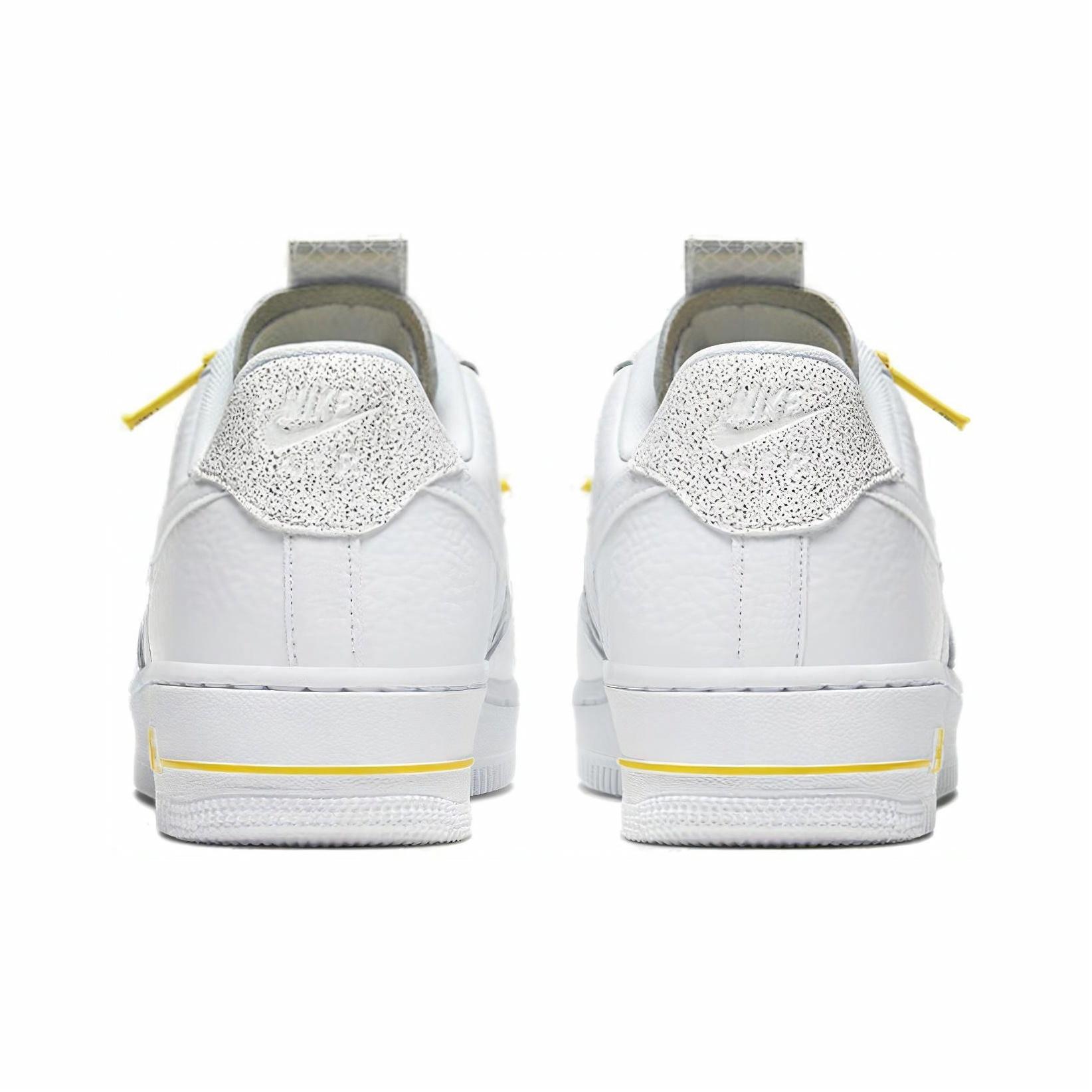 Nike Air Force 1 '07 Lux 'White Reflective' - вид сзади