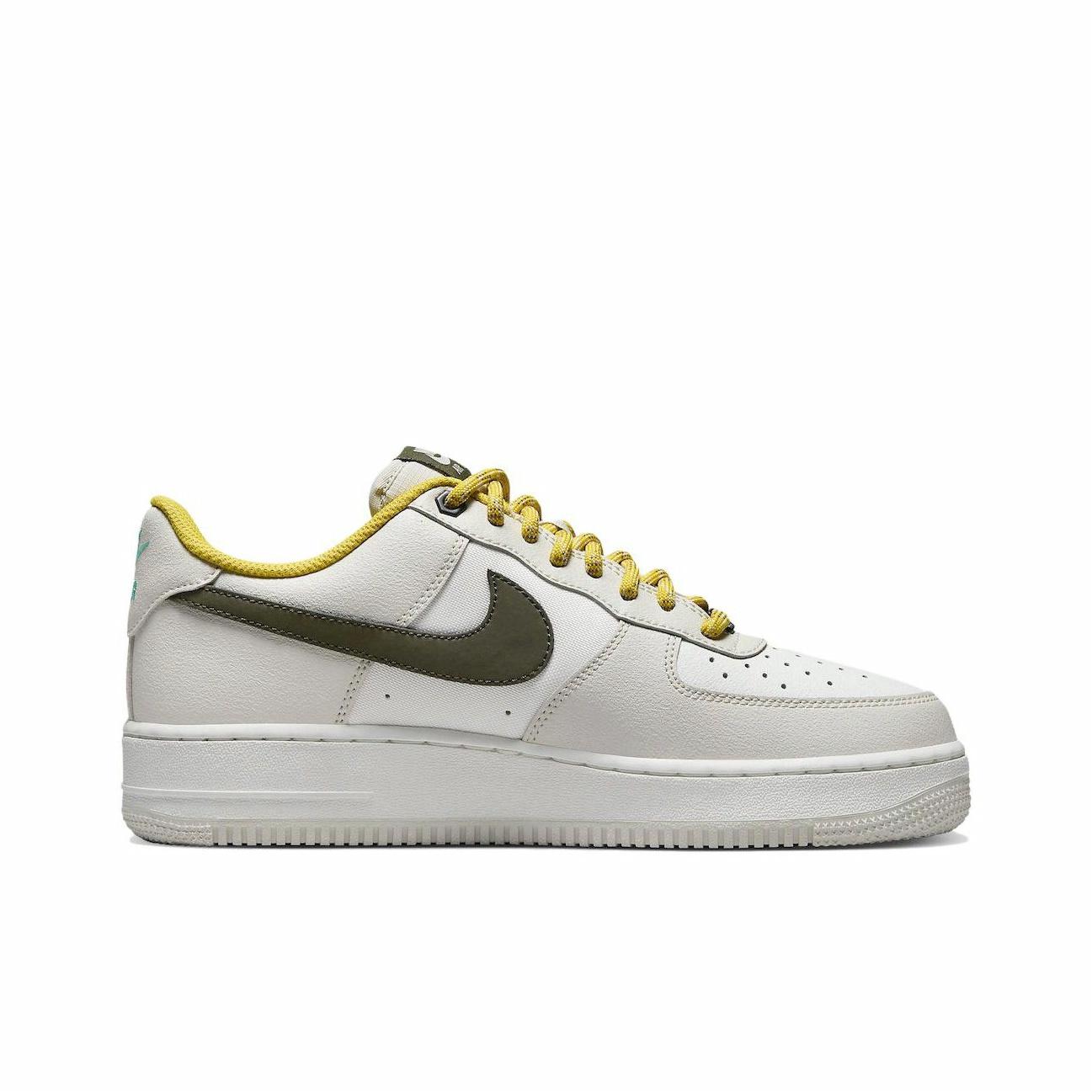 Nike Air Force 1 Low Premium Light Bone - вид с внутренней стороны