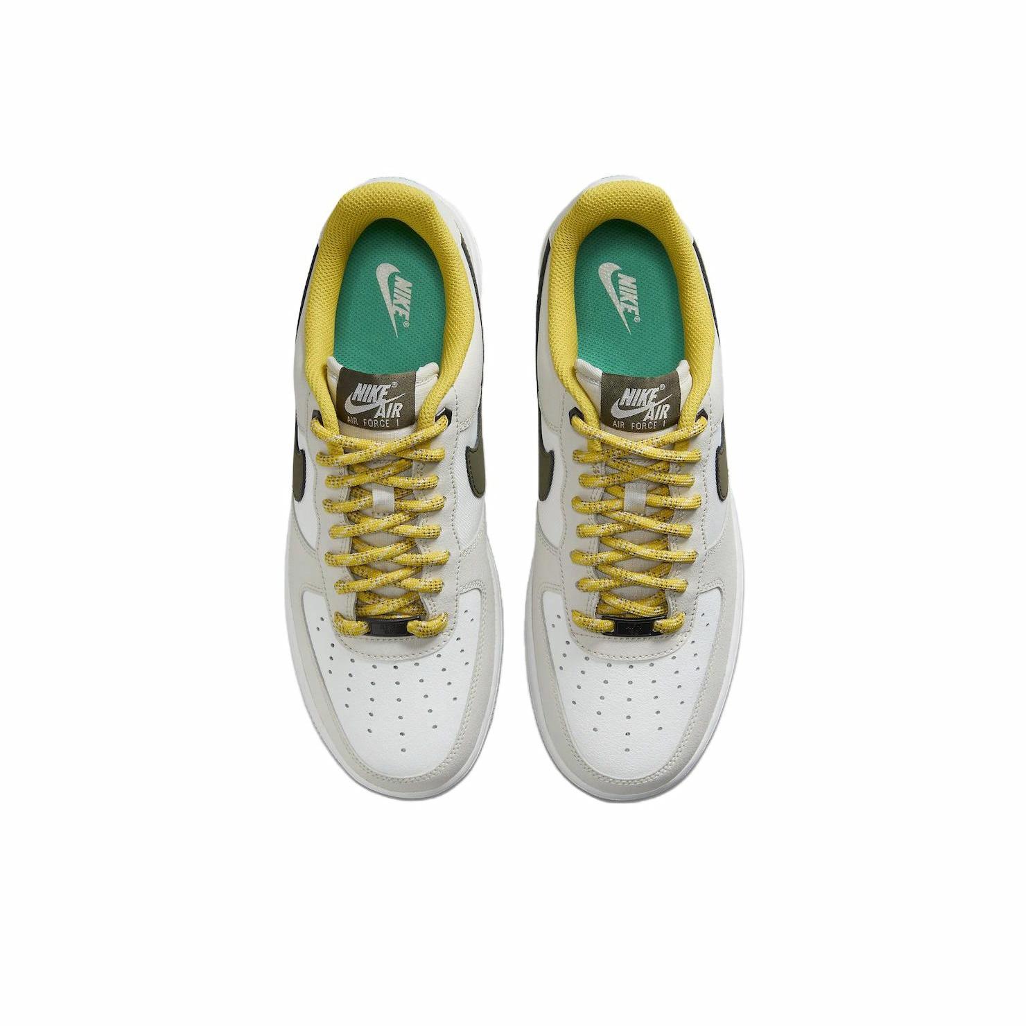 Nike Air Force 1 Low Premium Light Bone - вид сзади