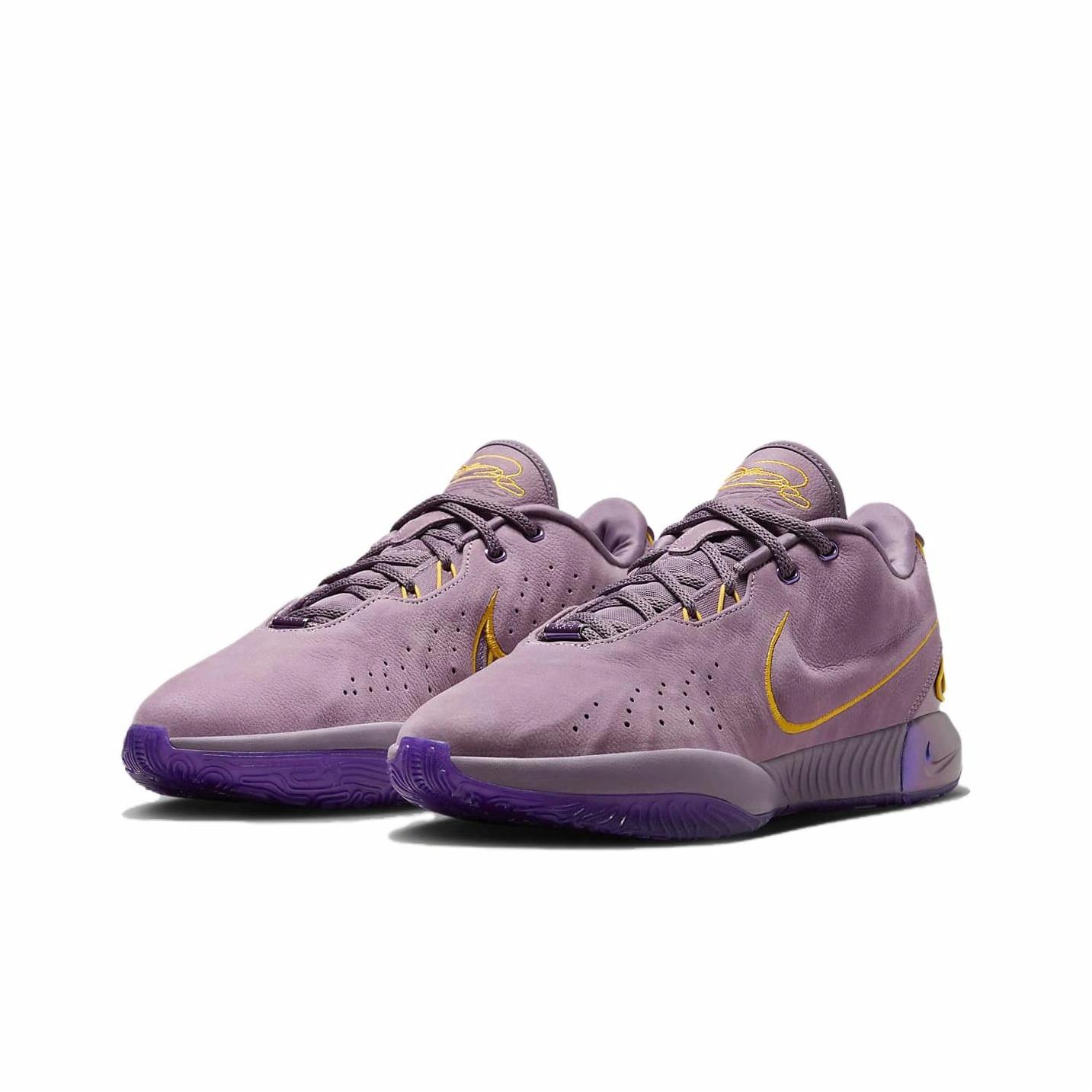Nike Lebron 21 "Purple Rain" EP - вид спереди