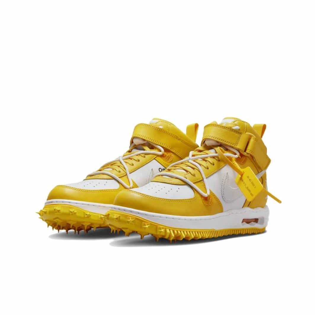 Nike Air Force 1 "White and Varsity Maize" - вид спереди