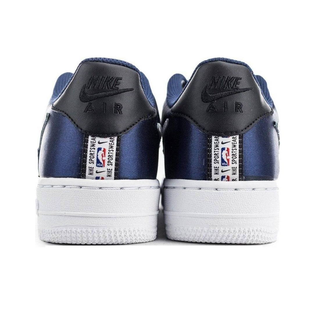 Nike Air Force 1 LV8 GS NBA - вид сзади