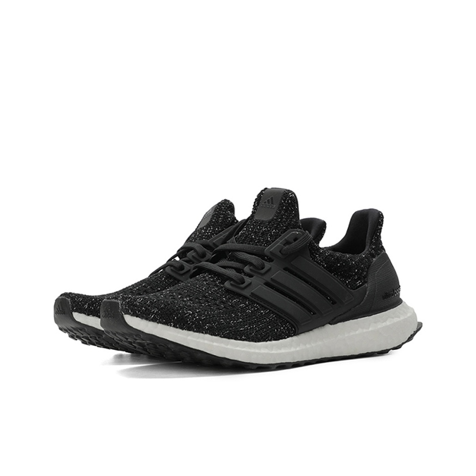 adidas UltraBoost 4.0 Core Black - вид с внутренней стороны