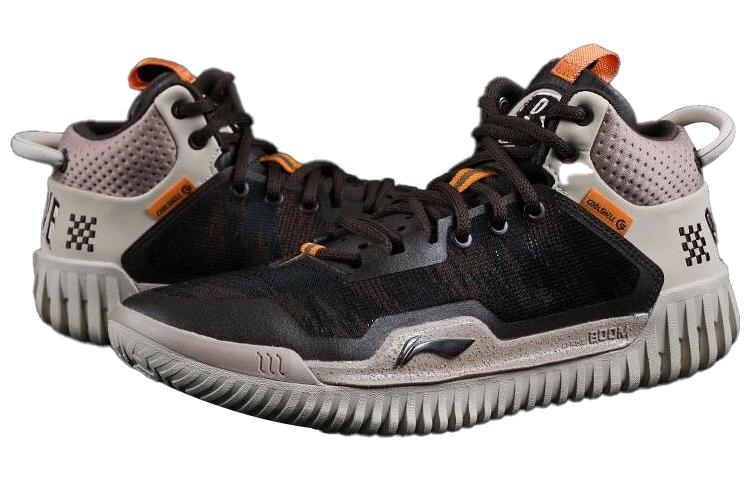 Li-Ning Badfive 3 Umber - вид сзади