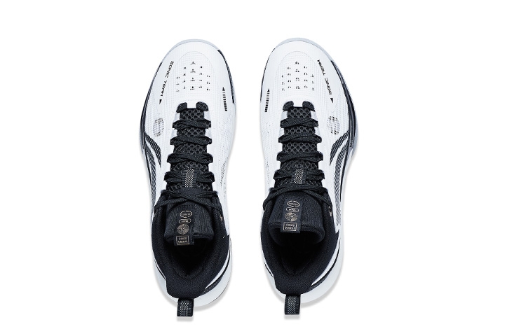 Li-Ning SONIC Team Standard White/Black - вид спереди