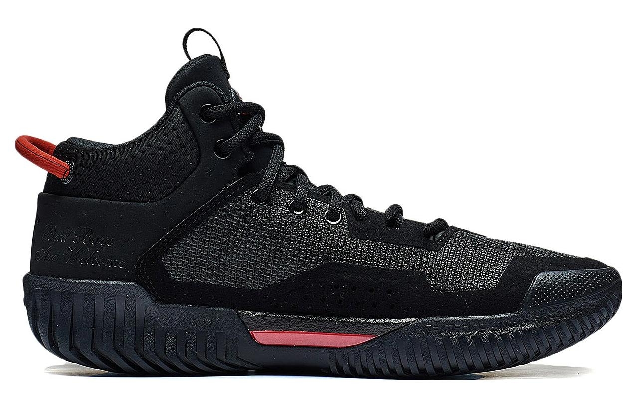 Li-Ning Badfive 3 Black - вид с внутренней стороны