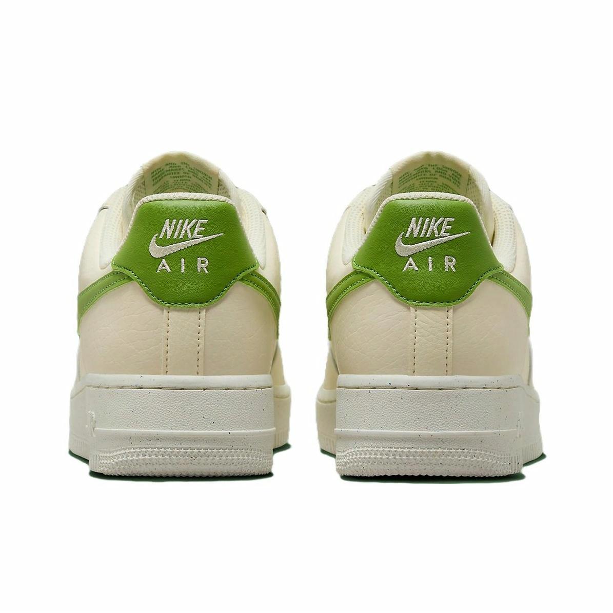 Nike Air Force 1 '07 Women's Shoes в цвете Coconut Milk/Chlorophyll-SAIL-Volt - подошва