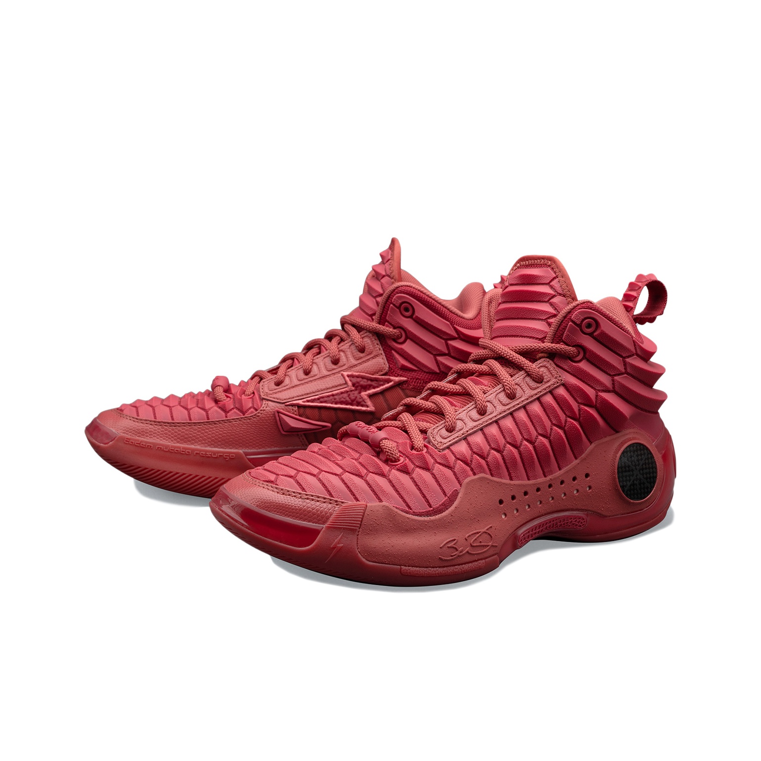 Li-Ning WOW Way of Wade 10 "Red Dragon" - вид спереди