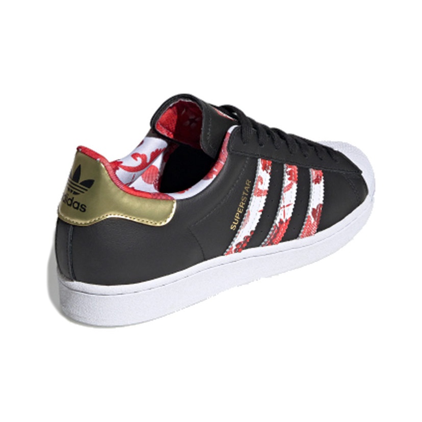 adidas originals Superstar Lunar New Year 2020 - вид спереди