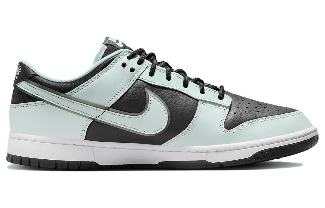Nike Dunk Low Dark Smoke Grey Barely Green - вид с внутренней стороны