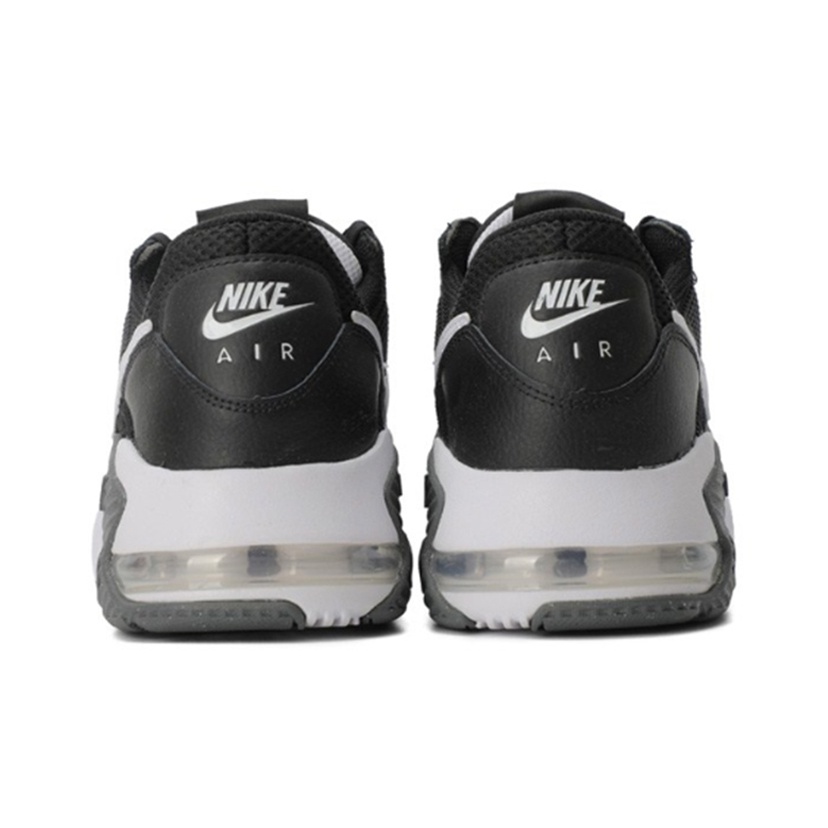 Nike Air Max Excee - вид сзади