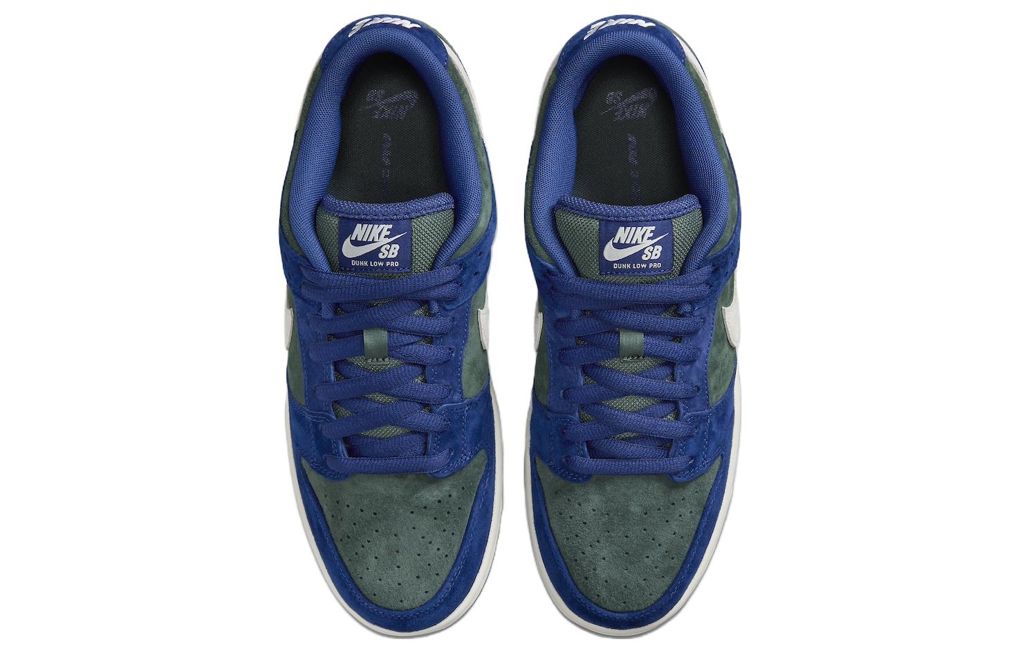 Nike Dunk SB "Deep Royal Blue" - rear view