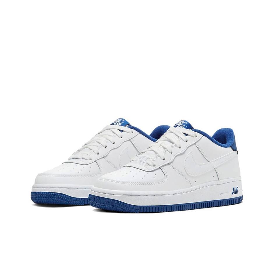 Nike Air Force 1 GS 'White Deep Royal Blue' - вид спереди