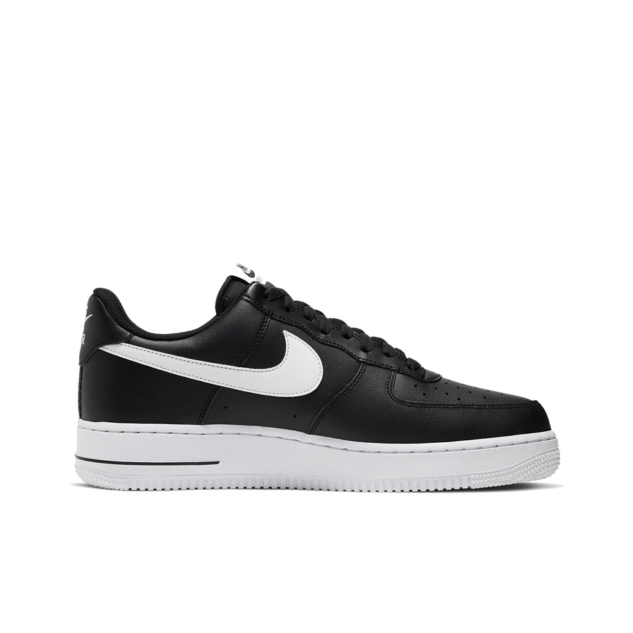 Nike Air Force 1 '07 - вид с внутренней стороны