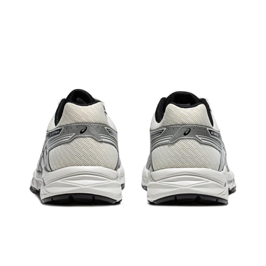 Asics Gel-Contend 4 - вид сзади