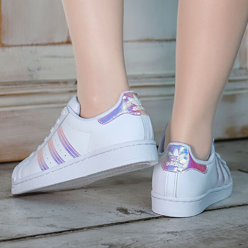 adidas originals Superstar J - вид сзади