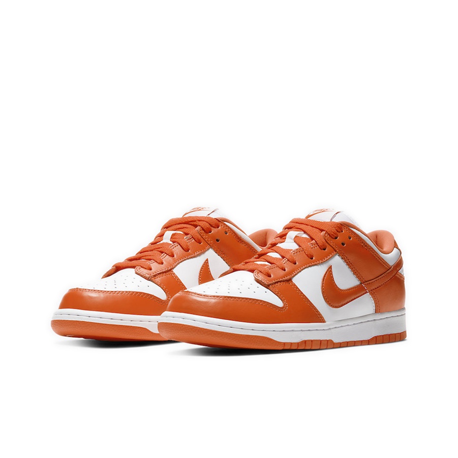Nike Dunk "Syracuse" - вид спереди