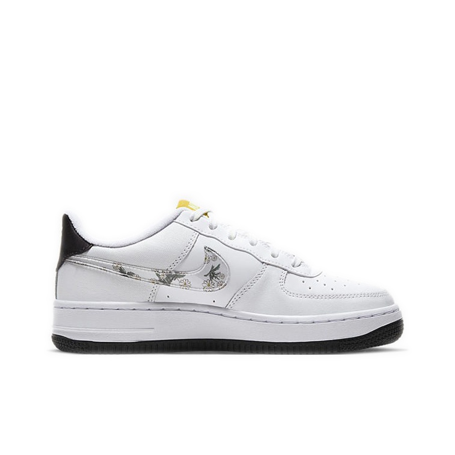 Nike Air Force 1 "Daisy Pack" - вид с внутренней стороны