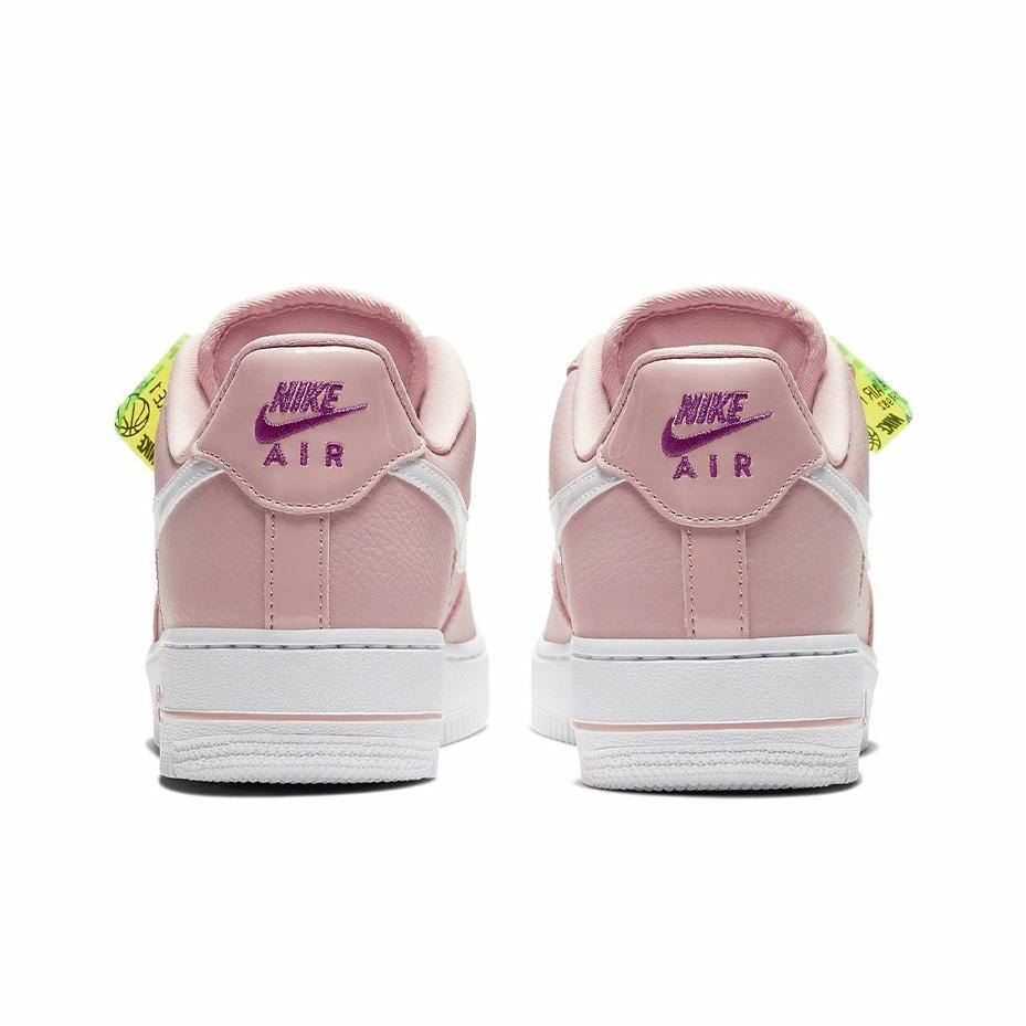Nike Air Force 1 '07 SE 'Stone Mauve' - вид сзади