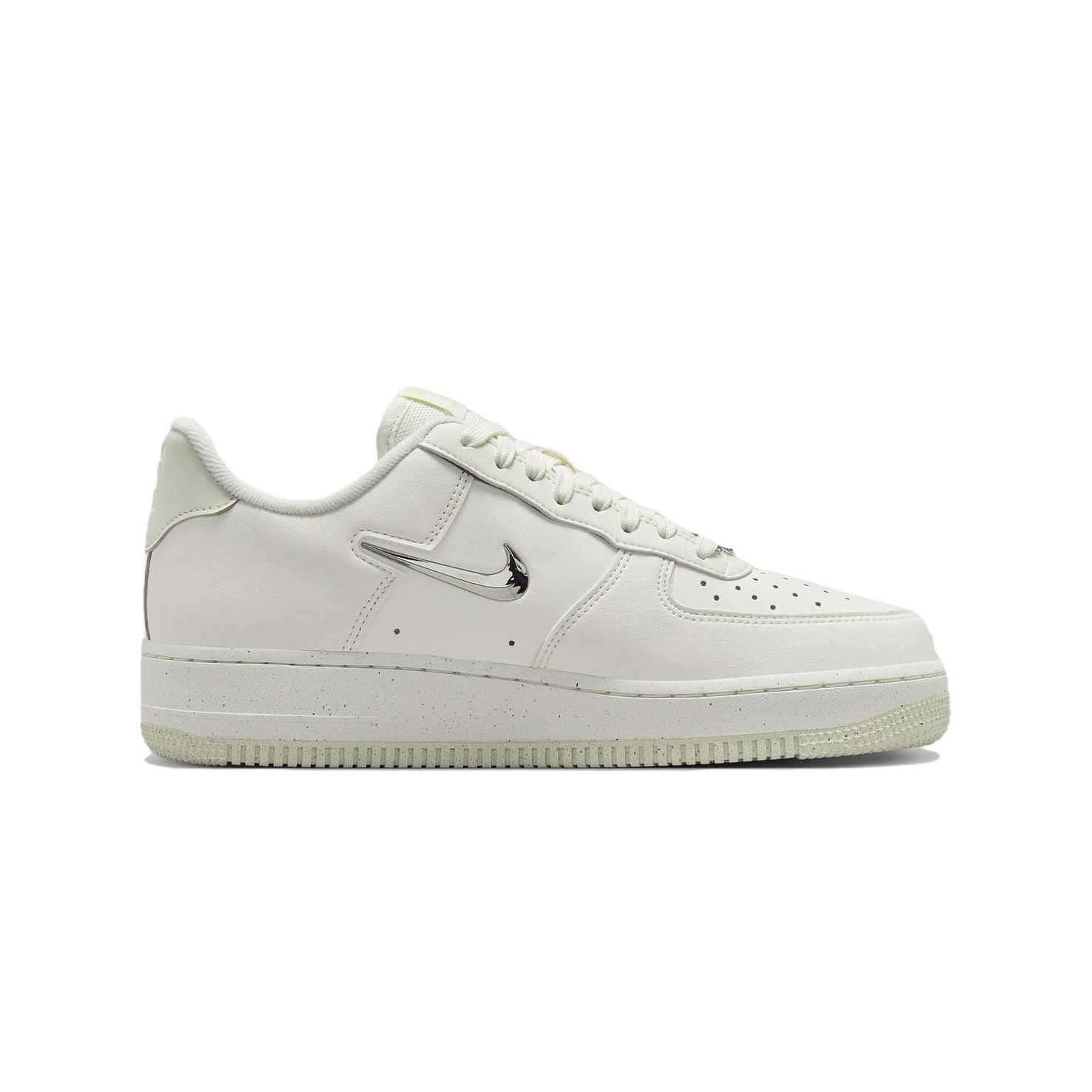 Nike Air Force 1 '07 SE Next Nature Sail Vapor Green - вид с внутренней стороны