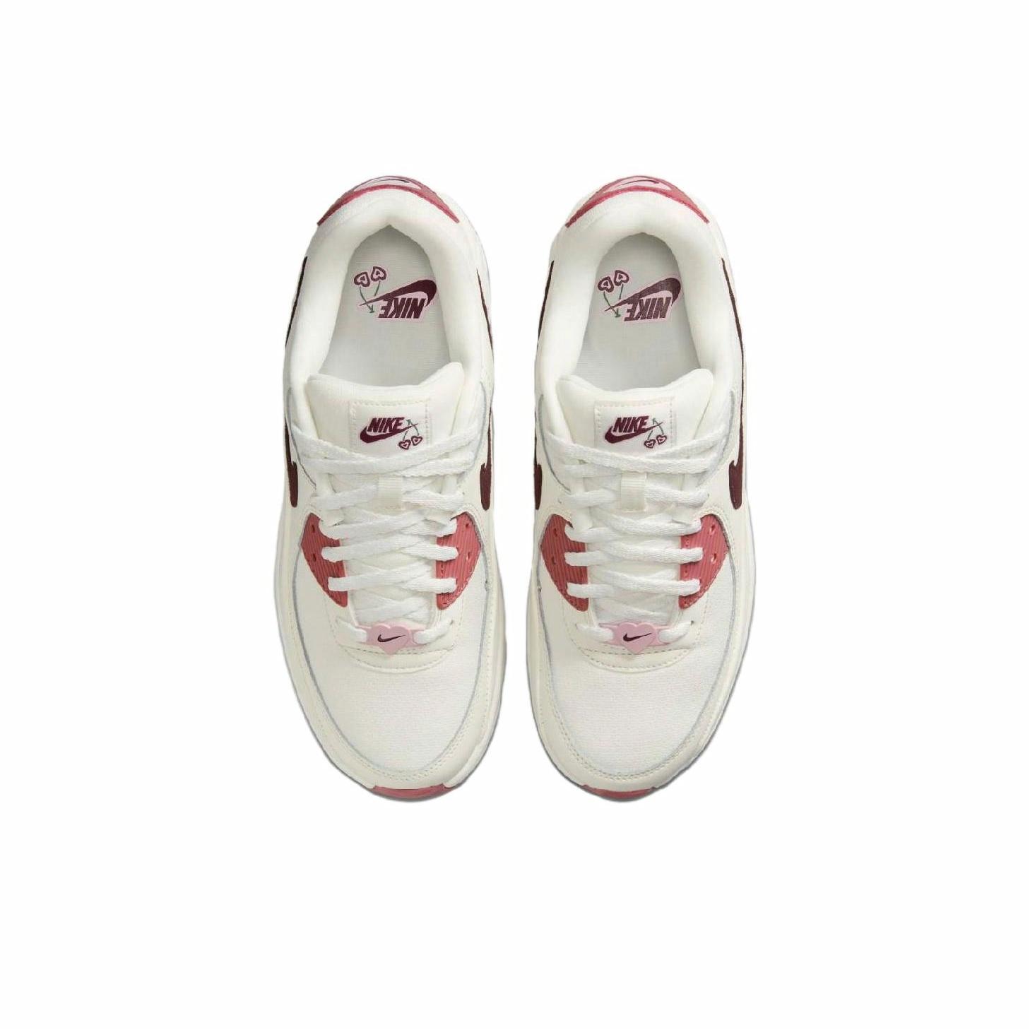 Nike Air Max 90 LV8 SE "Valentine's Day" - вид сзади