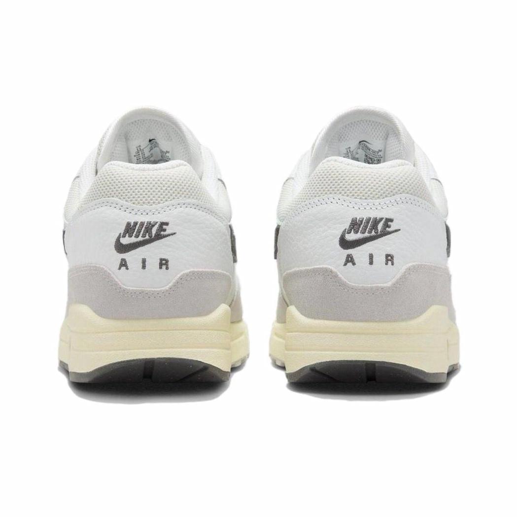 Nike Air Max 1 Light Bone Iron Grey - подошва