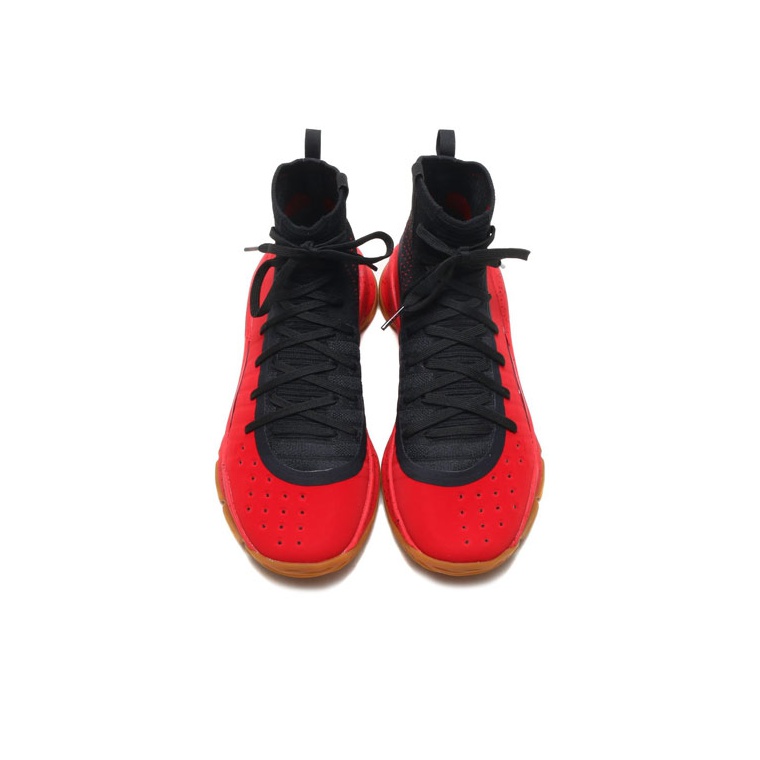 Under Armour Curry 4 'Red Black Gum' - вид спереди