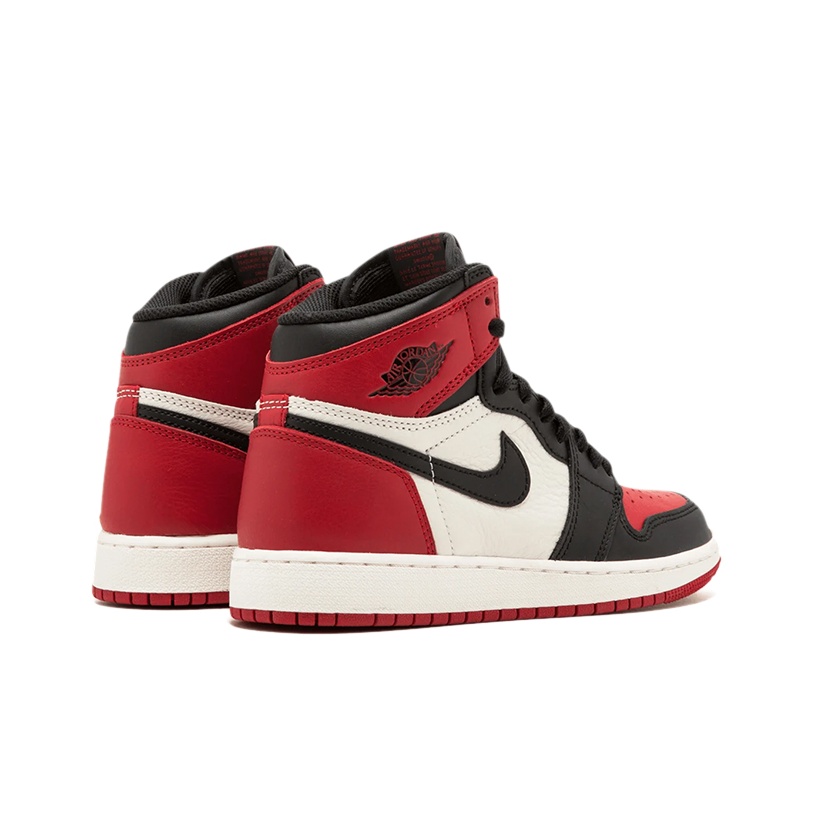 Air Jordan 1 Retro High Bred Toe - view 9