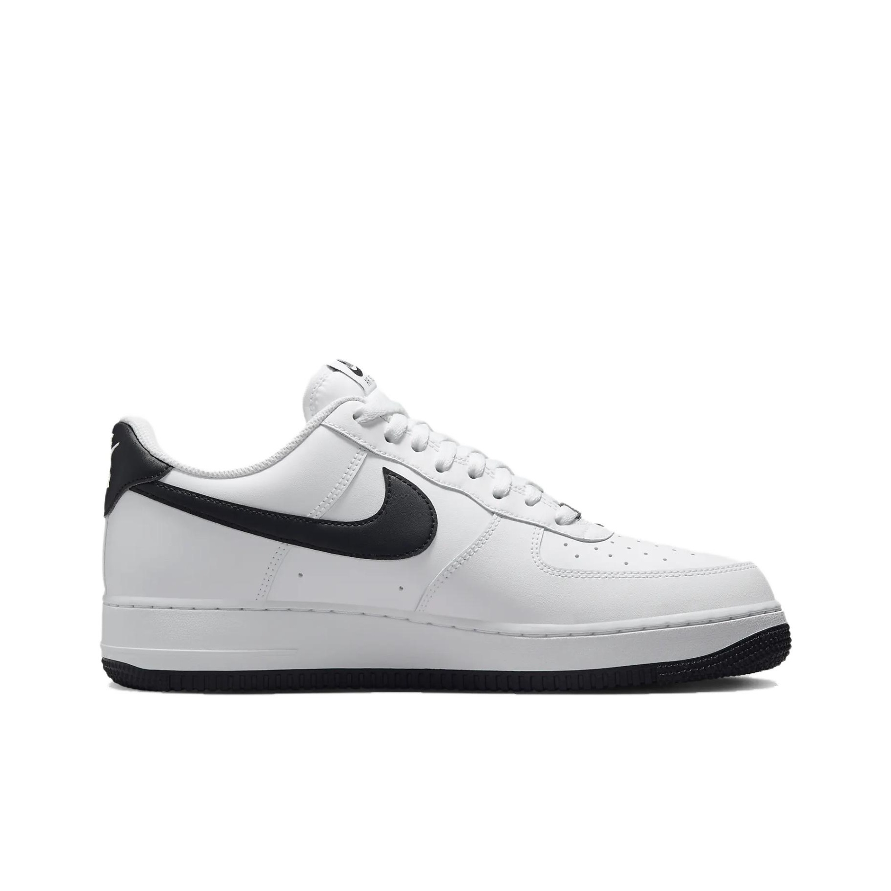 Nike Air Force 1 '07 - вид с внутренней стороны